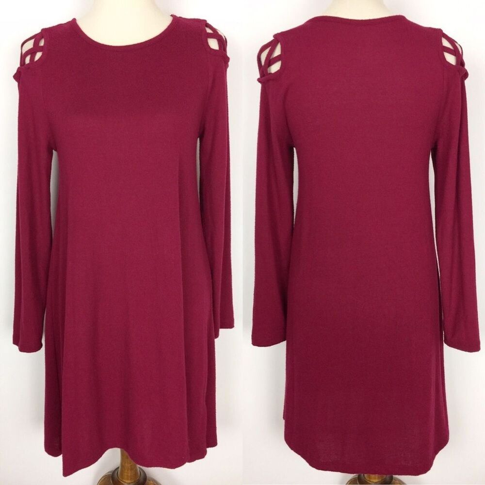 Alya Francesca's Lattice Cold Shoulder Long Sleeve Knit Shift Dress Womens Small